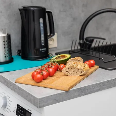 Swietokrzyska By Your Freedom Апартаменты Варшава